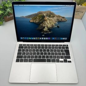 MacBook Air 2020 Core i3 8GB 256GB 【46】