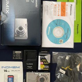 『Panasonic LUMIX』 DMC-FS7（シルバー） 中古品