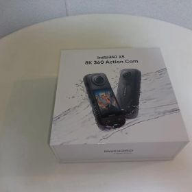 Insta360 X5 8K 360 Action Cam 本体