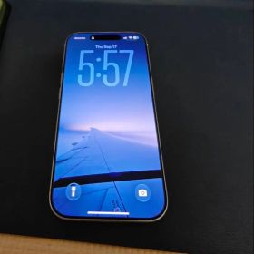 【極美品】iPhone17Pro 256GB シルバー本体