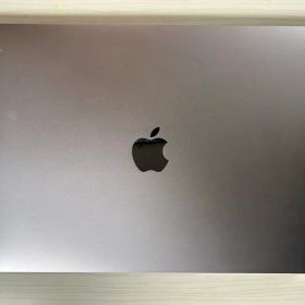 MacBook Air 2018/8GB/256GB/充放電回数245回