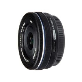 【中古】（新古品） Olympus M.Zuiko Digital - Zoom lens - 14 mm - 42 mm - f/3.5-5.6 ED EZ - Micro Four Thirds - for Olympus E-P3, E-P5, E-PL1s, E-PL3, E-PL5, E-PL6, E-PM1, E-PM2, OM-D E-M1, EM-5, E-M5