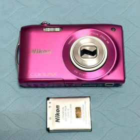 Nikon COOLPIX S3300 ピンク 美品 ジャンク 純正付属品