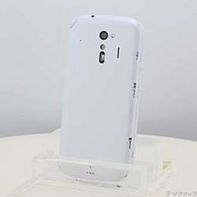 〔中古品〕 らくらくスマートフォン 32GB ホワイト F-42A docomoロック解除SIMフリー ［4.7インチ有機EL／Snapdragon 450／RAM:3GB／ナノSIM］〔中古品〕 らくらくスマートフォン 32GB ホワイト F-42A docomoロック解除SIMフリー ［4.7インチ有機EL／Snapdragon 450／RAM:3GB／ナノSIM］