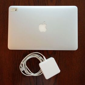MacBook Air 11インチ Early 2014 4GB 128GB
