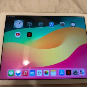 Apple iPad 第6世代 32GB ゴールド 本体 初期化済み