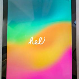 Apple iPad 第6世代 32GB WiFi スペースグレイ