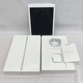 ①docomo iPad A1954 第6世代 MR6P2J/A 32GB シルバー【ジャンク扱い】