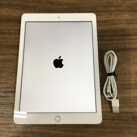 (14)Apple iPad 第6世代 32GB シルバー MR6P2J/A A1954【ジャンク扱い】