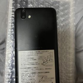 arrows U ブラック 32GB