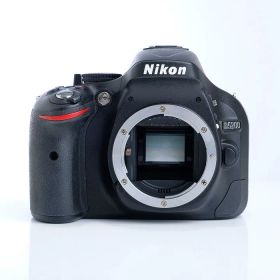 【中古】(ニコン) Nikon D5200 ボディ ブラック