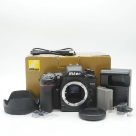 【シャッター回数5419回】■ほぼ新品■ Nikon デジタル一眼レフカメラ D7500 ボディ ブラック