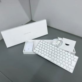 [1]【未使用/開封済み】Apple 純正 Magic Keyboard Magic Mouse 2 Lightning-USBケーブル（Type-A） 602-02676-A アップル あっぷる キーボード マウス｜箱有り