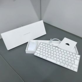 [2]【未使用/開封済み】Apple 純正 Magic Keyboard Magic Mouse 2 Lightning-USBケーブル（Type-A） 602-02676-A アップル あっぷる キーボード マウス｜箱有り