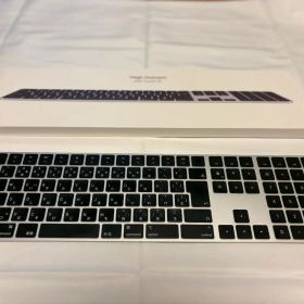 MagicKeyboard TouchID A2520/ライトニング/訳あり
