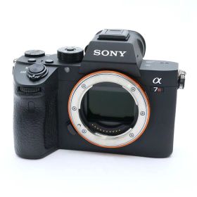 【中古品】《並品》 SONY α7RIII ボディ ILCE-7RM3 【背面外装カバー・液晶モニター部品交換/各部点検済】 [ デジタルカメラ ]
