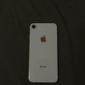 Apple iPhone8本体