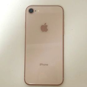 iPhone8 ゴールド