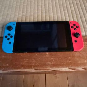 Nintendo Switch 本体 ネオンブルー ネオンレッド