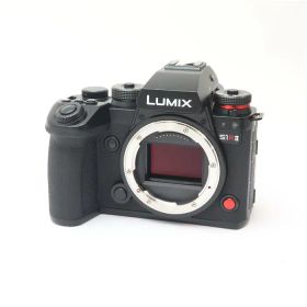【中古品】《良品》Panasonic LUMIX S1RII ボディ DC-S1RM2[デジタルカメラ]