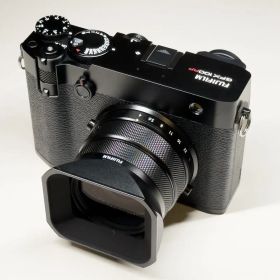 【美品】FUJIFILM GFX100RF ブラック TTLフラッシュ