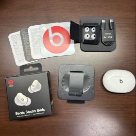 Beats Studio Buds ワイヤレスイヤホン 本体