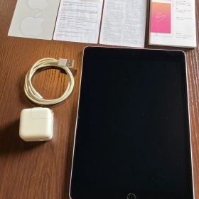 iPad 第9世代 (64GB Wi-Fiモデル) シルバー