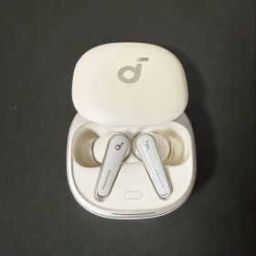 Anker Soundcore Liberty 4 ワイヤレスイヤホン