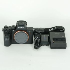 [良品 | シャッター数30,508回] SONY α7R III（ILCE-7RM3） | SONY Eマウント