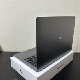 MacBook Air M1