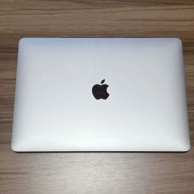 極美品/充放電5回 M1 MacBook Air 16GB 512GB 訳あり箱