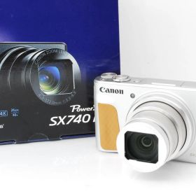 ★ズーム撮影の決定版！☆キヤノン PowerShot SX740 HS シルバー★