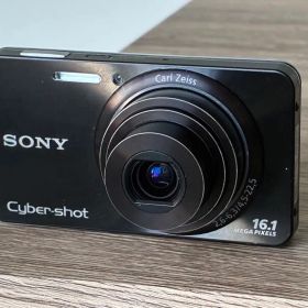 SONY Cyber-shot DSC-W570 ブラック16.1MP 8212
