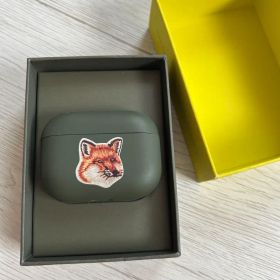 AirPods pro case MAISON KITSUNE
