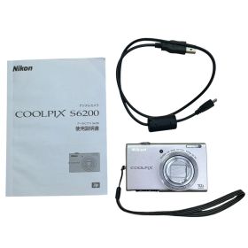 Nikon ニコン COOLPIX S6200 クールピクス コンパクトデジタルカメラ プラチナシルバー