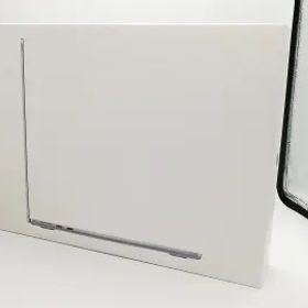 【未使用】Apple MacBook Air 13インチ (M4,2025) M4(CPU:10C/GPU:10C) 16GB/512GB スカイブルー MC6U4J/A【川崎駅前】保証期間３ヶ月