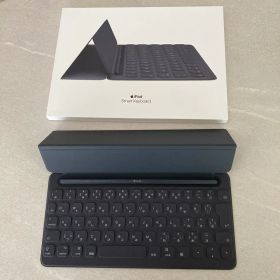 美品 純正Apple iPad Smart Keyboard MPTL2J/A