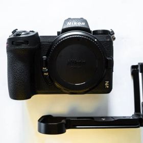 極上美品 SC4000枚ほど Nikon Z7II ボディ Nikkorニコン