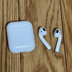 Apple【AirPods 第二世代】アップル エアポッズ