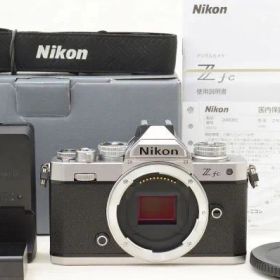 ☆新品同様☆ Nikon ニコン Z fc ボディ 元箱 付属品 Shot数 僅か 300枚前後！ ♯26041004