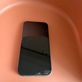iPhone 16 256画面割れあり