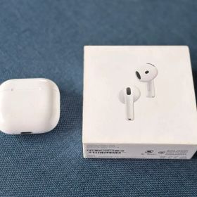 Apple AirPods 4 アクティブノイズキャンセリング搭載モデル