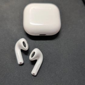 Apple AirPods４ ANC アップルケア保証あり アップルストア購入