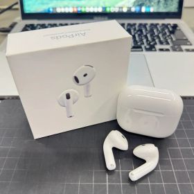 AirPods4 ノイズキャンセリング搭載モデル Apple 美品 箱付き