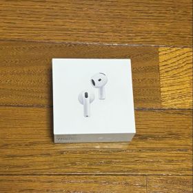 新品 AirPods 4