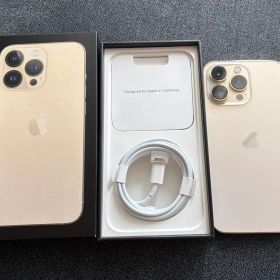 iPhone13proゴールド256GB