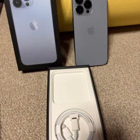 Apple iPhone 13 Pro 本体
