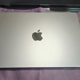 MacBook Air M2 8GBメモリ 512GB SSD