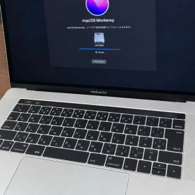 MacBook Pro 15インチ 2016 i7 16GB 256GB