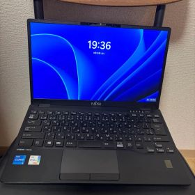 富士通 LIFEBOOK U9311/F / FMVU34021